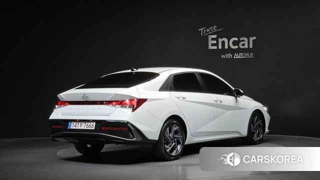Hyundai The New Avante (CN7) 2025 Белый из Кореи