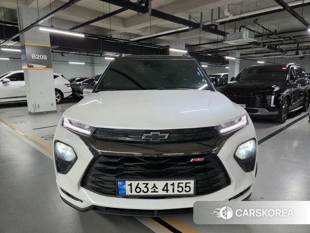 Chevrolet (GM Daewoo) Trailblazer 2022 Белый из Кореи