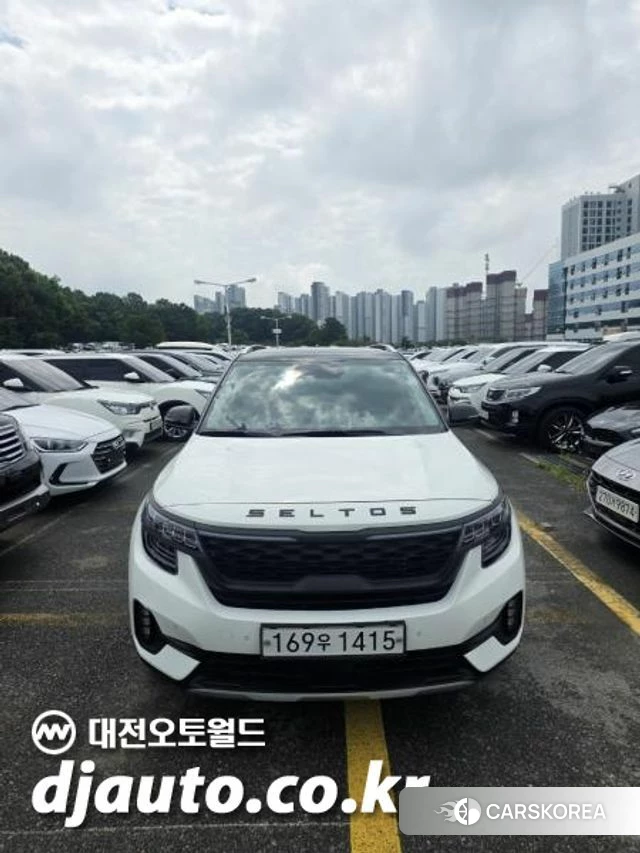 Kia Seltos 2020 Белый из Кореи
