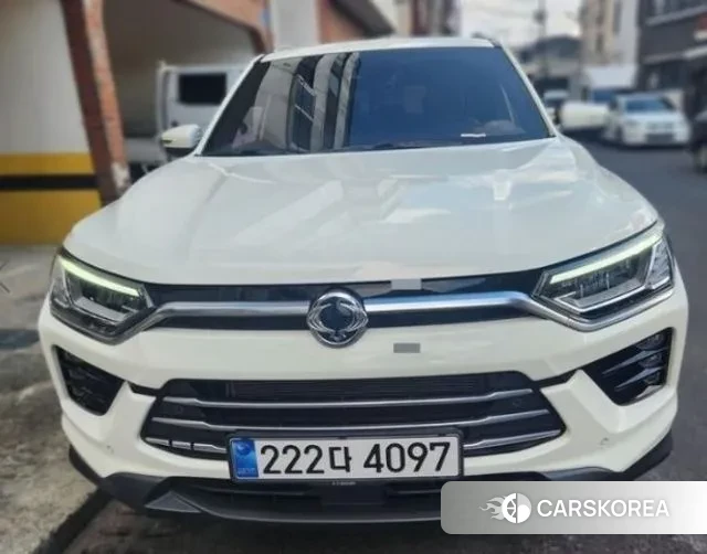 Ssangyong Beautiful Korando 2023 Белый из Кореи