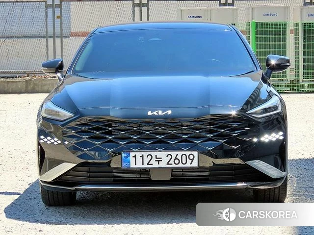 Kia K8 2023 Черный из Кореи