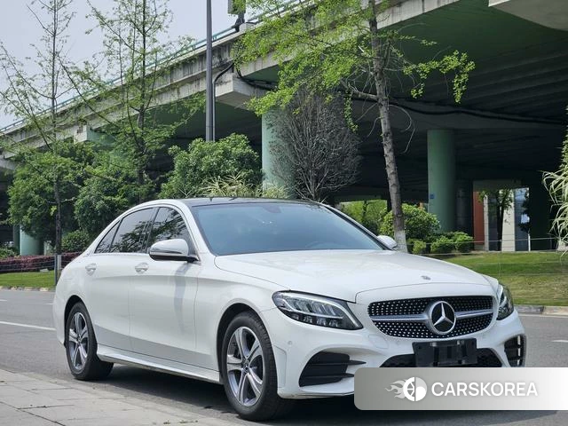 Mercedes-Benz Class C 2021 Белый из Китая