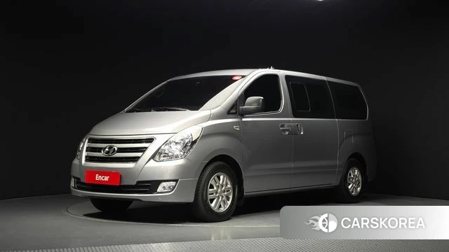 Hyundai Grand Starex 2018 Серебряный из Кореи