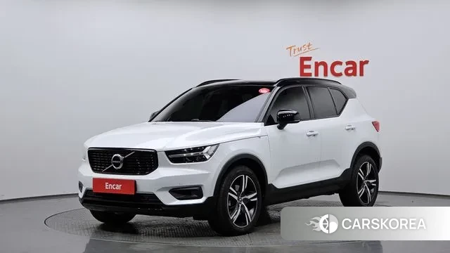 Volvo XC40 2021 Белый из Кореи