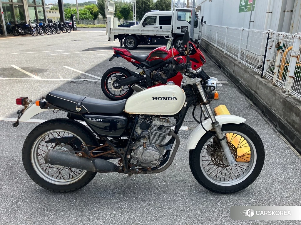 Проданный Honda CB223S 2014 из Японии
