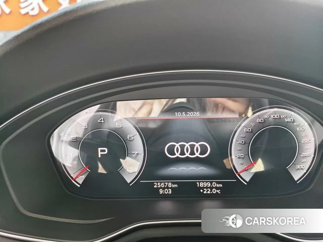 Audi A4L 2023 Белый из Китая