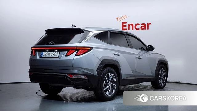 Hyundai Tucson Hybrid (NX4) 2021 Серебряный из Кореи