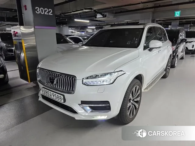 Volvo XC90 second Generation 2020 Белый из Кореи