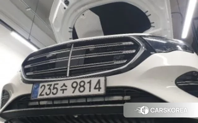 Mercedes-Benz E-Class W214 2025 Белый из Кореи