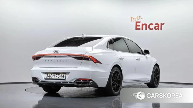 Hyundai The New Grandeur IG 2021 Белый из Кореи