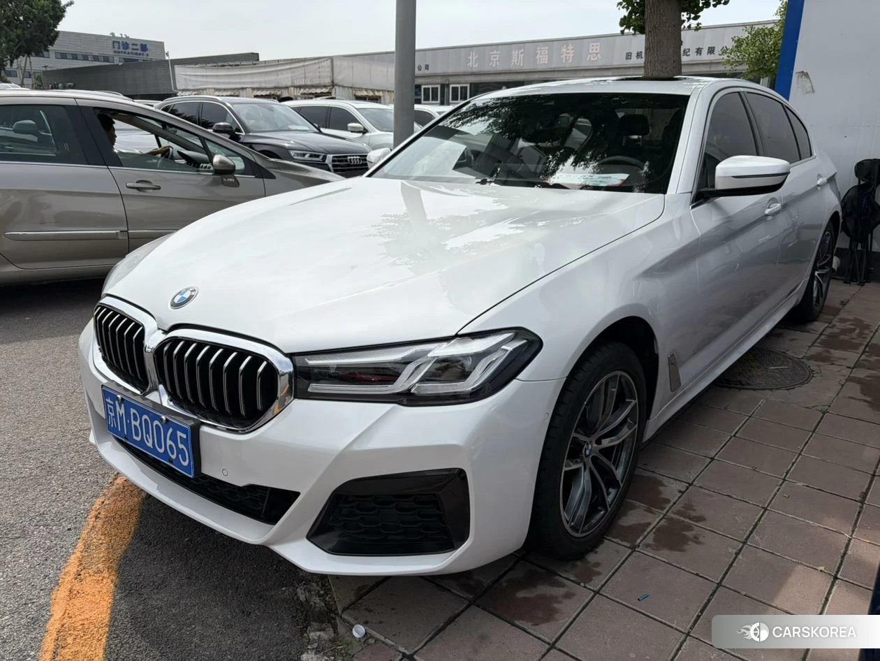 BMW 5 series 2022 Белый из Китая