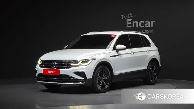 Volkswagen Tiguan second Generation 2021 Белый из Кореи