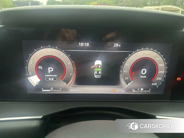 Nissan Exploring the land 2024 Черный из Китая