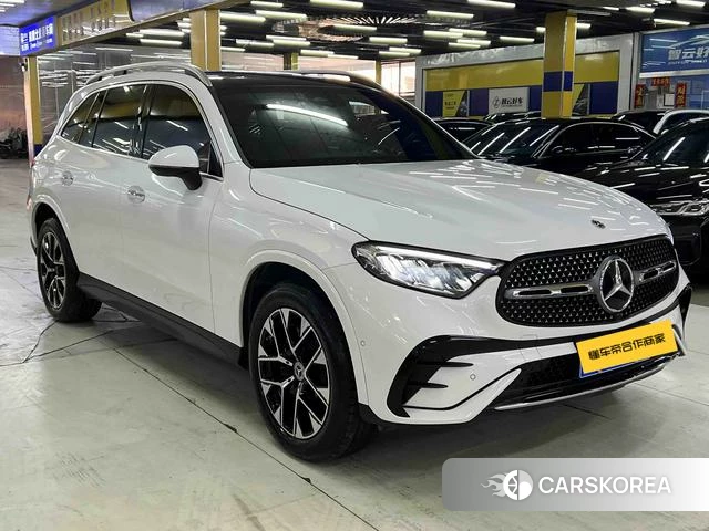 Mercedes-Benz GLC 2024 Белый из Китая