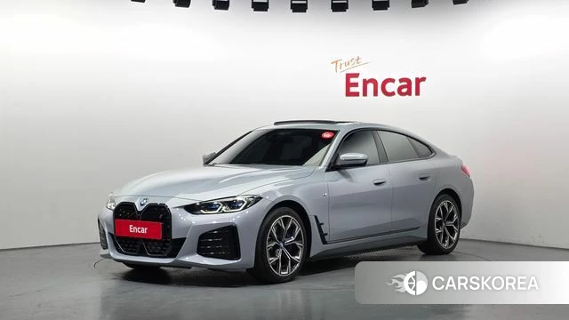 BMW i4 2022 Небесно-голубой из Кореи