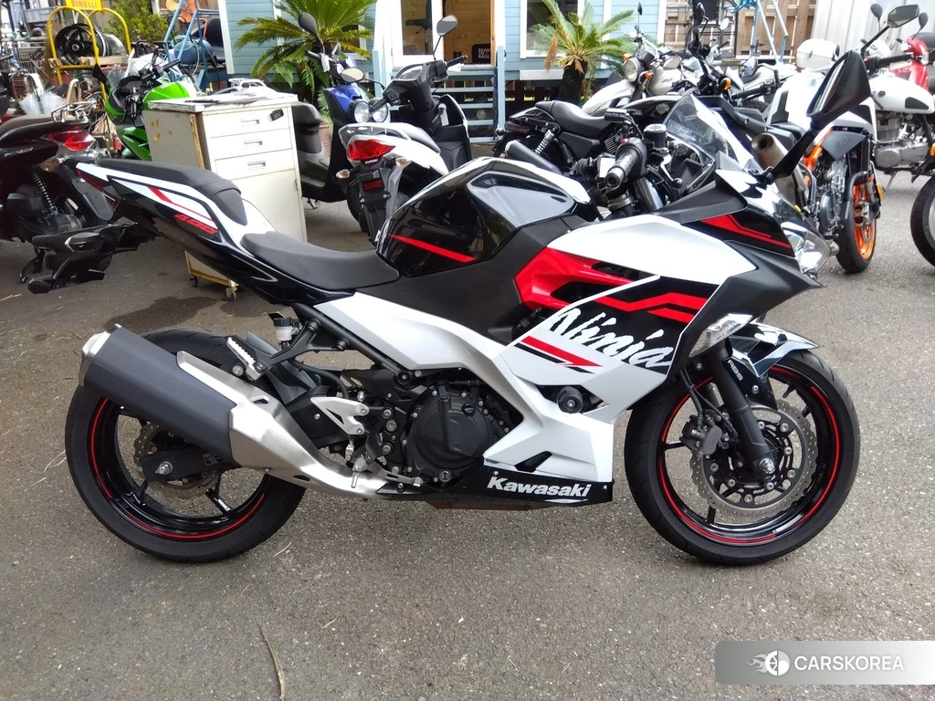 Проданный Kawasaki Ninja 400-2 2019 из Японии, фото 2