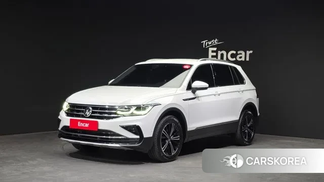 Volkswagen Tiguan second Generation 2022 Белый из Кореи