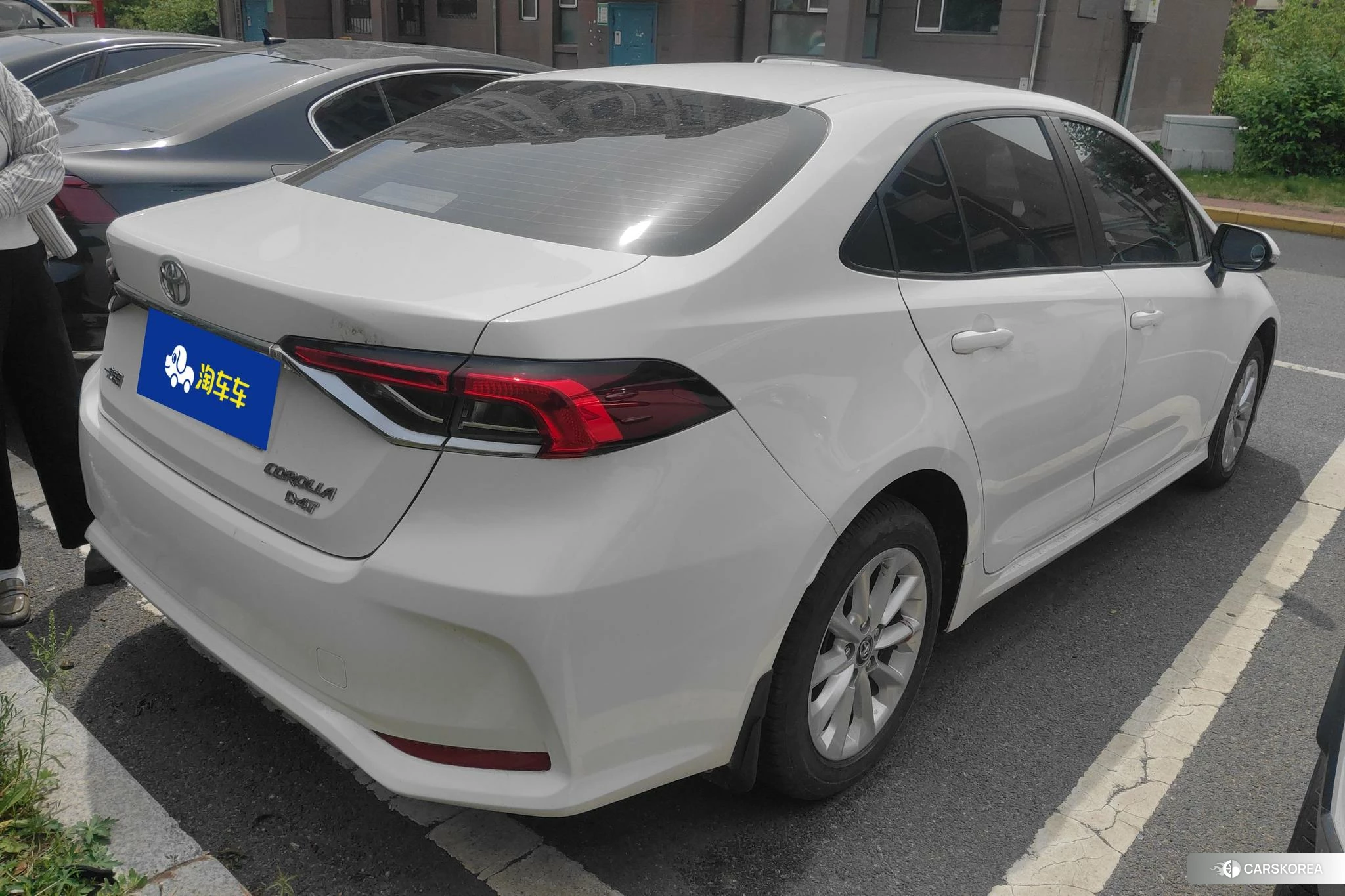 Toyota Corolla 2021 Белый из Китая