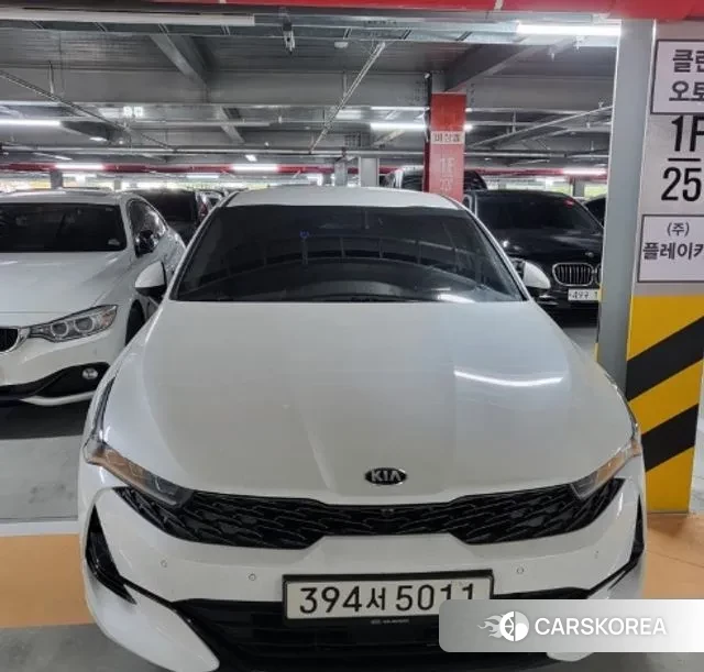 Kia K5 3rd generation 2021 Белый из Кореи