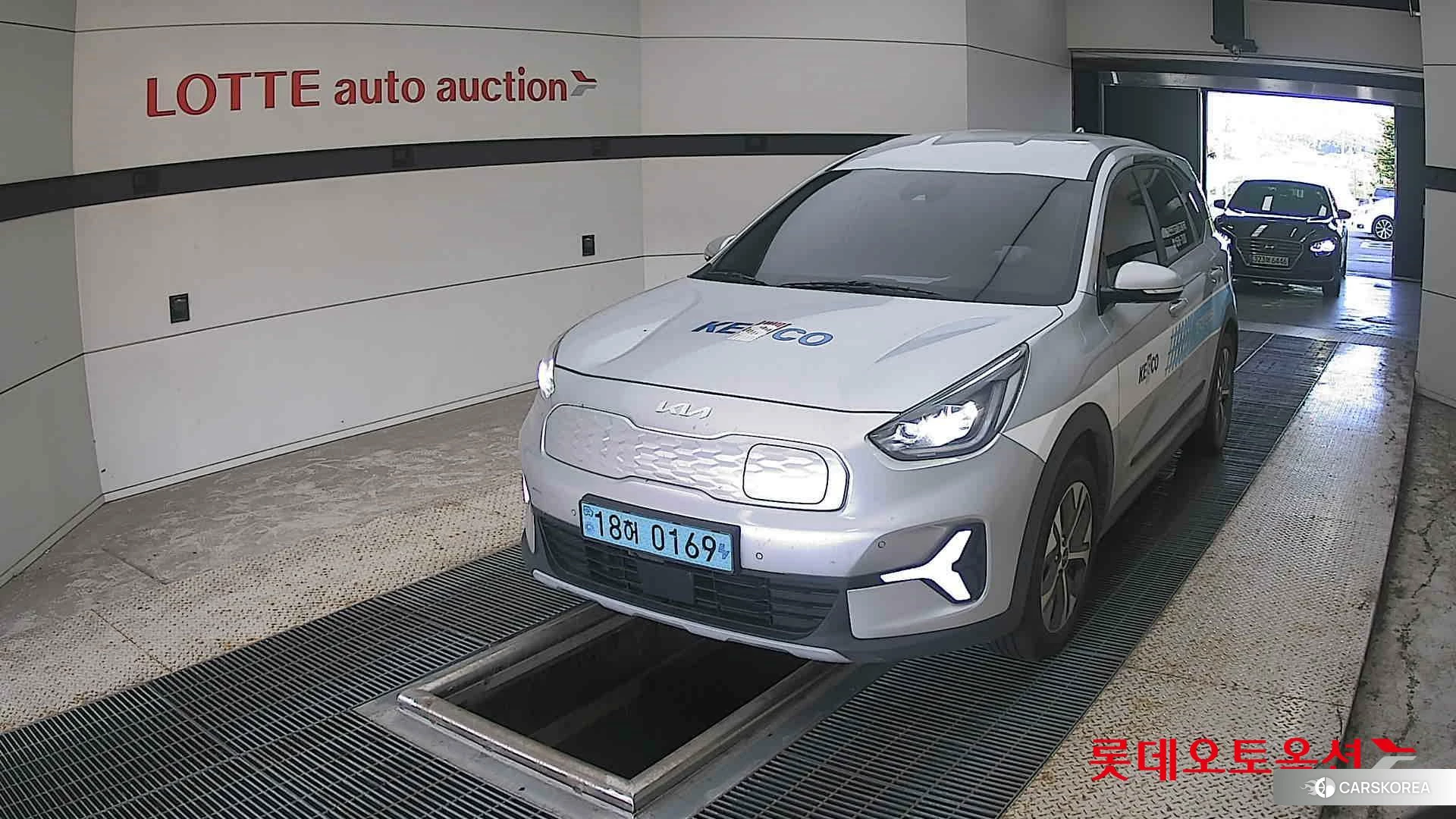 Kia Niro Plus 2023 Sparkling Silver из Кореи