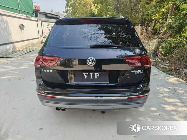 Volkswagen Tiguan L 2018 Черный из Китая
