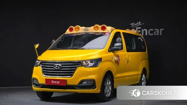 Hyundai The New Grand Starex 2018 Желтый из Кореи