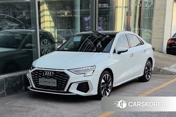 Audi A3 2023 Белый из Китая