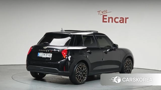 Mini Cooper S 4th Generation 2025 Черный из Кореи