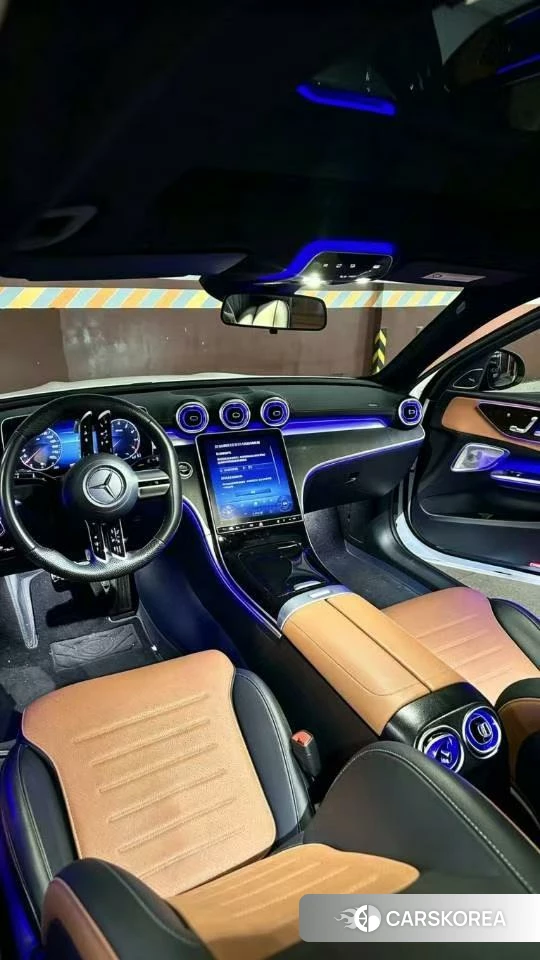 Mercedes-Benz Class C 2023 Белый из Китая