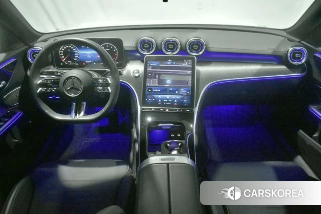 Mercedes-Benz Class C 2024 Белый из Китая