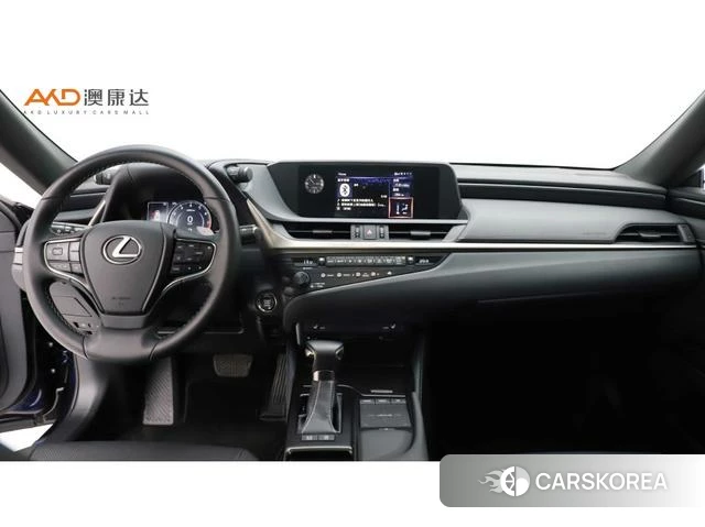 Lexus ES 2020 Синий из Китая