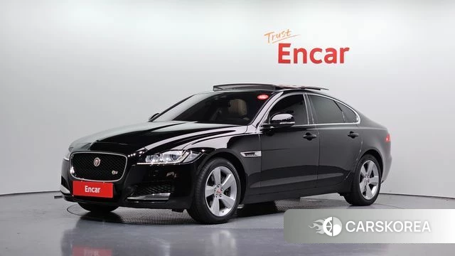 Jaguar XF (X260) 2018 Черный из Кореи