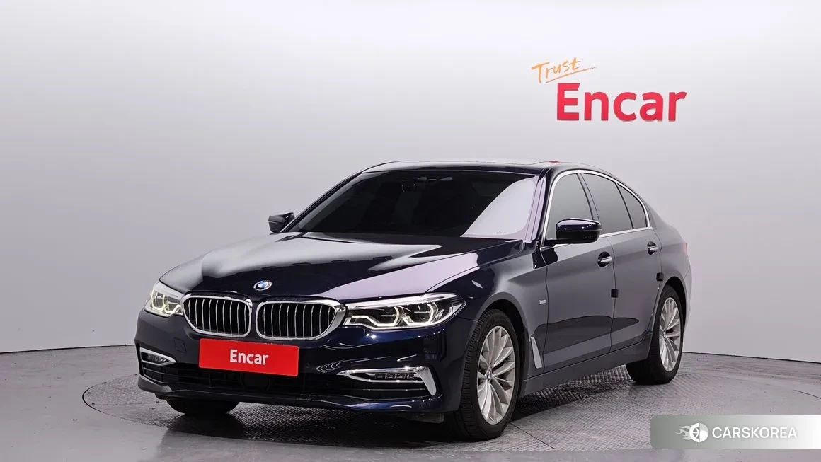 BMW 5 Series (G30) 2018 Синий из Кореи