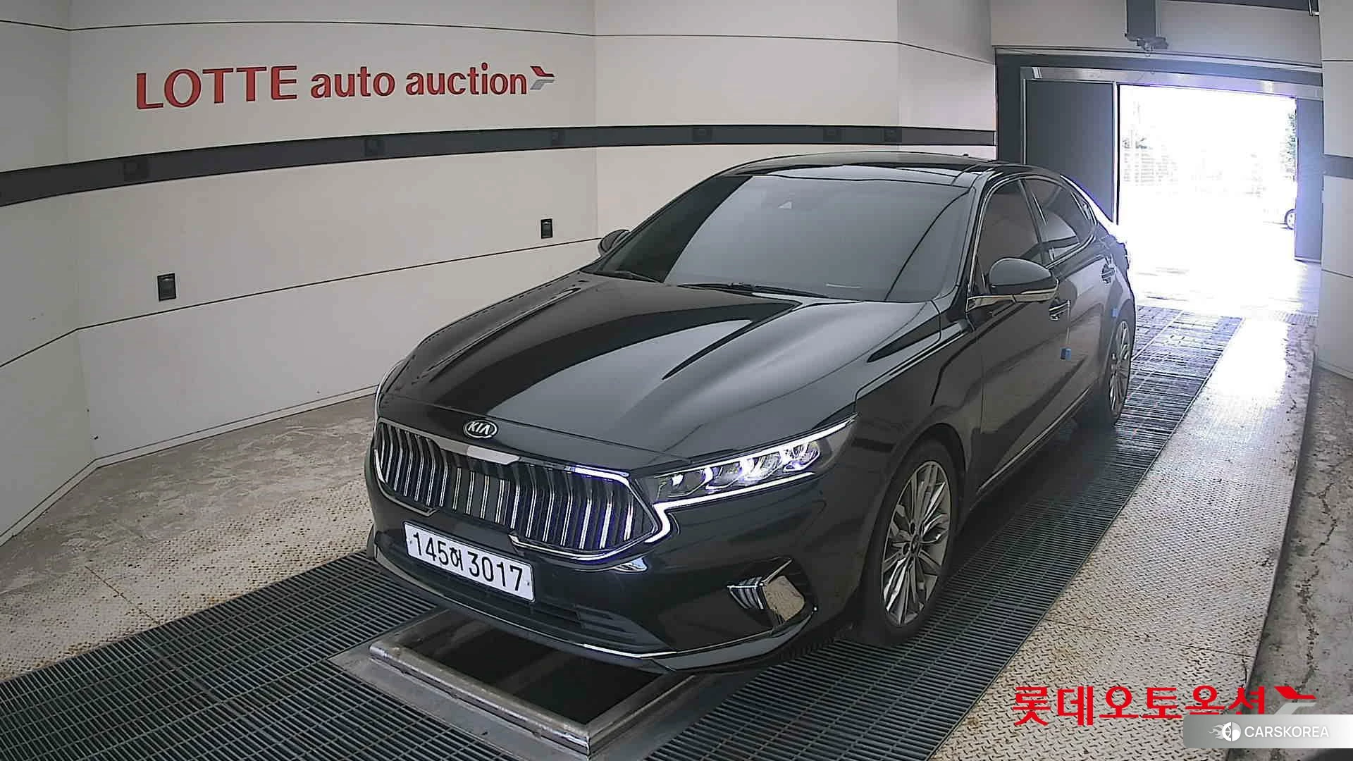 Kia K7 2020 Aurora Black Pearl из Кореи