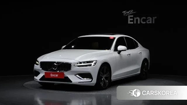 Volvo S60 3rd generation 2021 Белый из Кореи