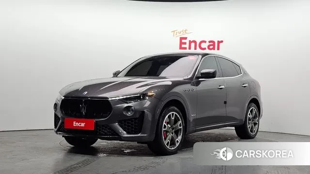 Maserati Levante 2019 Серый из Кореи