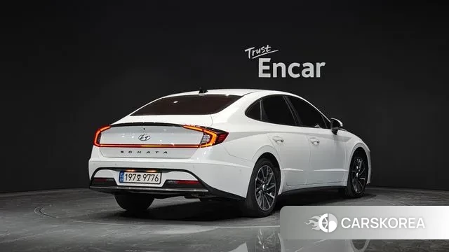 Hyundai Sonata (DN8) 2022 Белый из Кореи