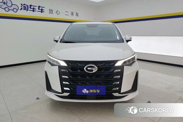 GAC Trumpchi Trumpchi M6 2024 Белый из Китая