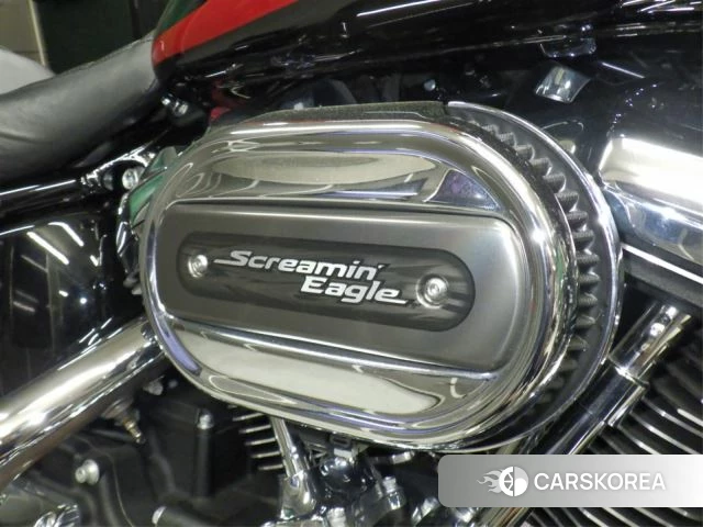 Engine photo