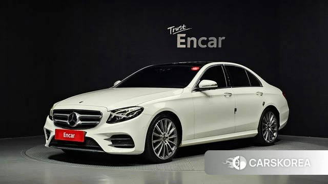 Mercedes-Benz E-Class W213 2019 Белый из Кореи
