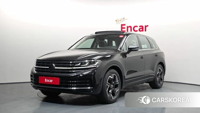 Volkswagen Touareg 3rd generation 2025 Черный из Кореи