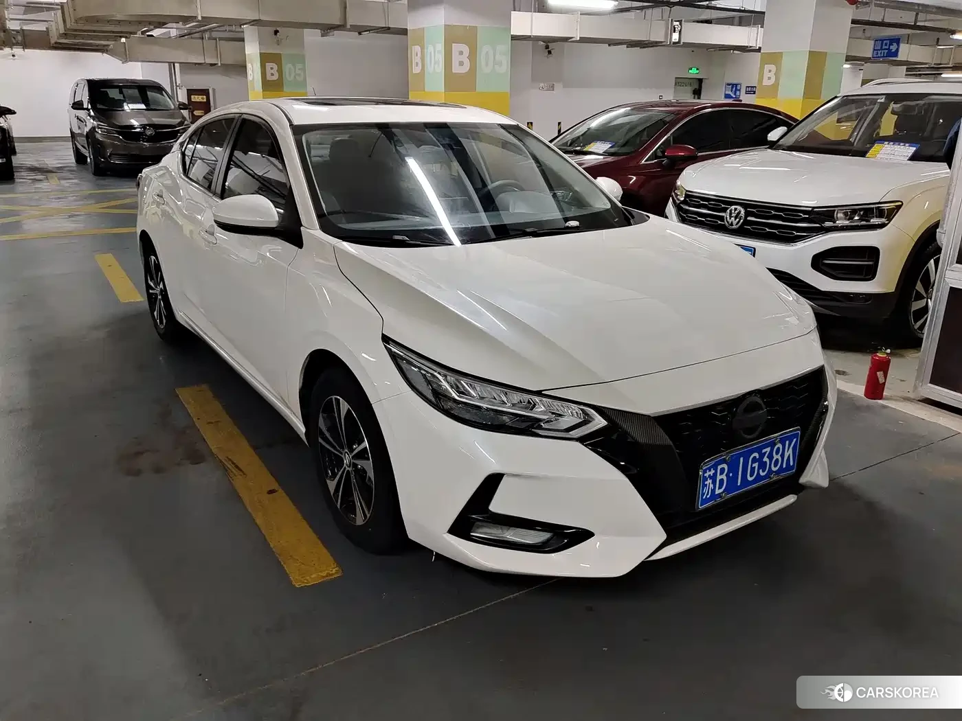 Nissan Sylphy 2022 Белый из Китая