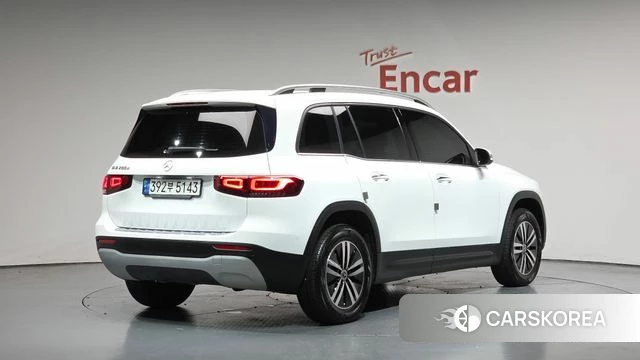 Mercedes-Benz GLB-Class X247 2021 Белый из Кореи