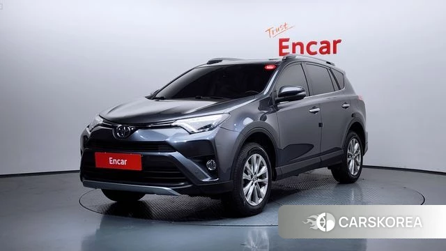 Toyota RAV4 2018 Серый из Кореи