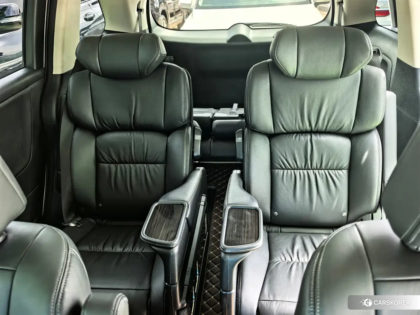 Honda Odyssey 2021 Белый из Китая