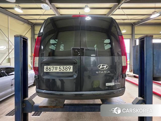 Hyundai Staria 2023 Черный из Кореи