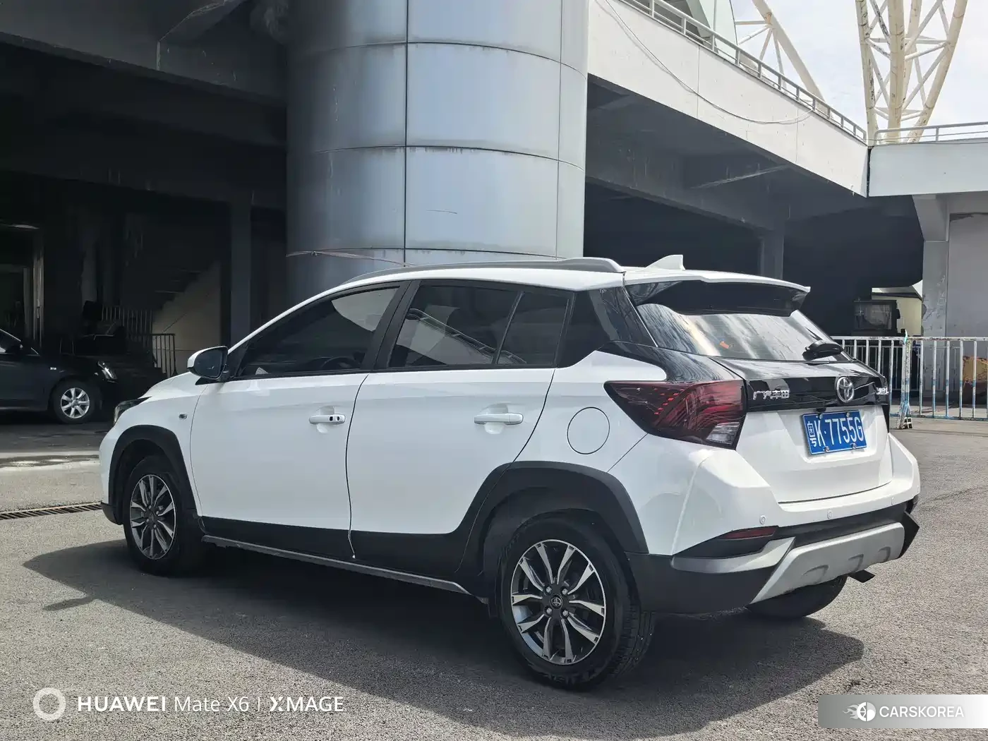 Toyota Yaris L 2023 Белый из Китая, фото 2
