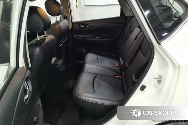 Nissan TIIDA 2022 Белый из Китая