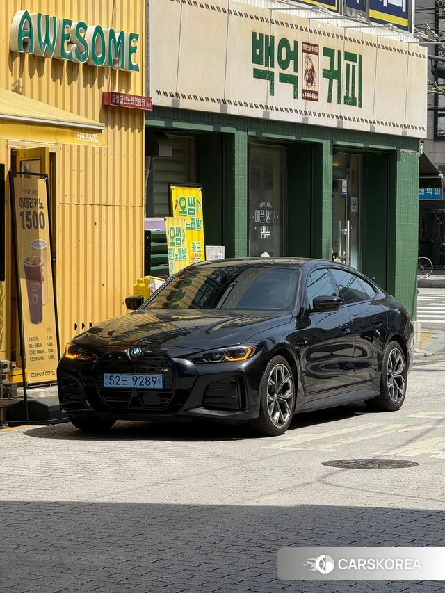 BMW i4 2024 Черный из Кореи