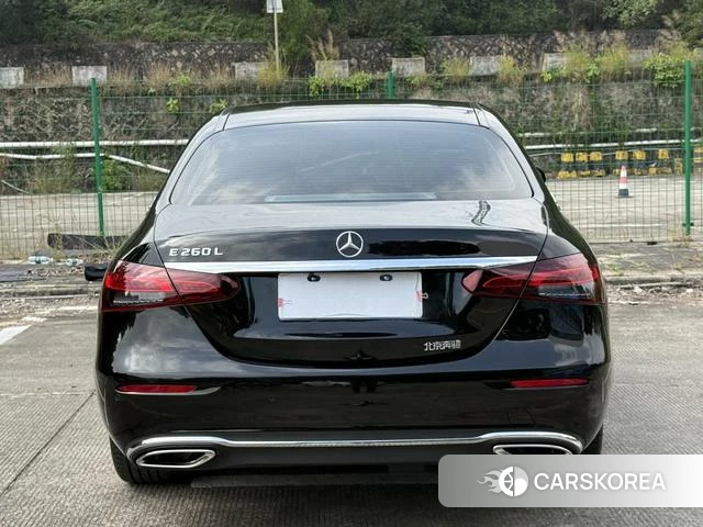 Mercedes-Benz E-class 2023 Черный из Китая